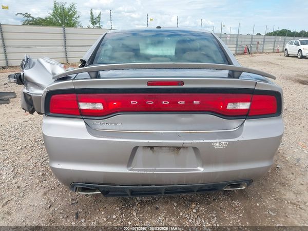 2013 DODGE CHARGER SE