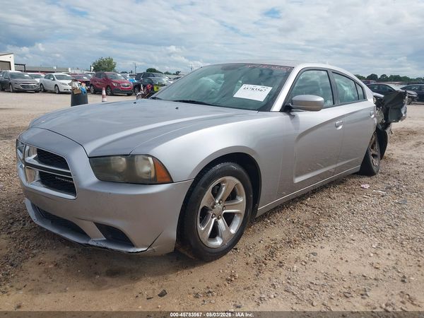2013 DODGE CHARGER SE