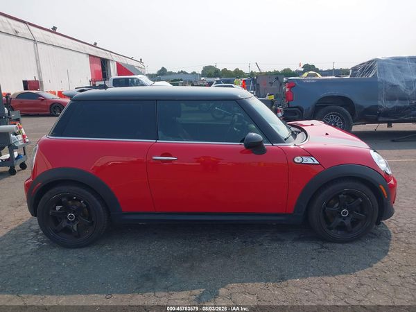 2012 MINI COOPER S