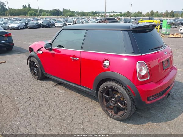 2012 MINI COOPER S