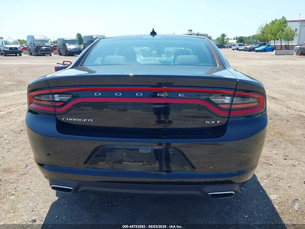 2015 DODGE CHARGER SXT
