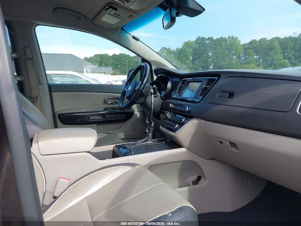 2016 KIA SEDONA SX