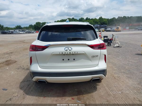 2021 INFINITI QX50 LUXE
