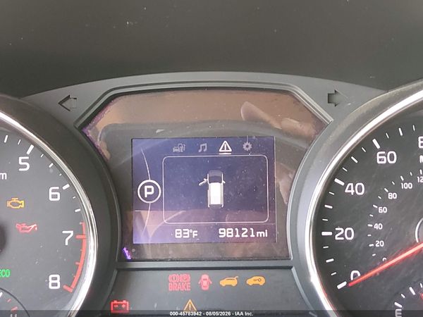 2016 KIA SEDONA LX