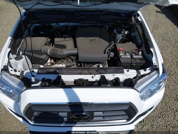 2022 TOYOTA TACOMA SR5 V6