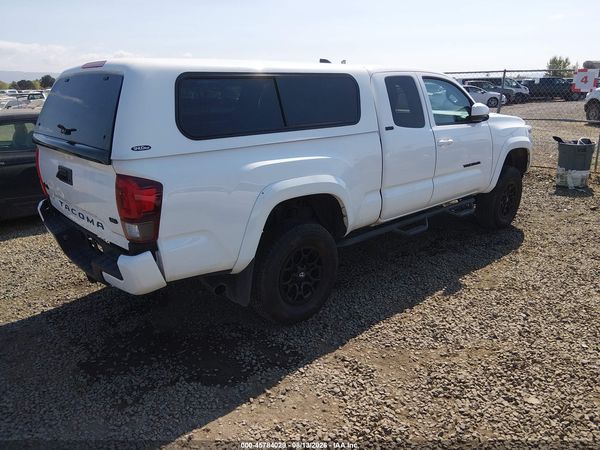 2022 TOYOTA TACOMA SR5 V6
