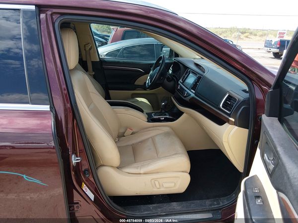 2016 TOYOTA HIGHLANDER LIMITED V6