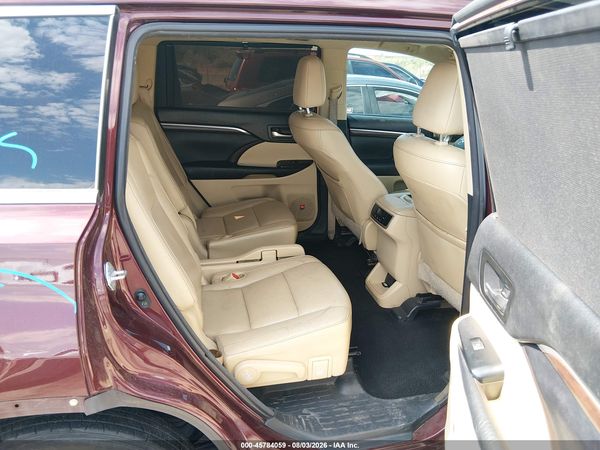 2016 TOYOTA HIGHLANDER LIMITED V6