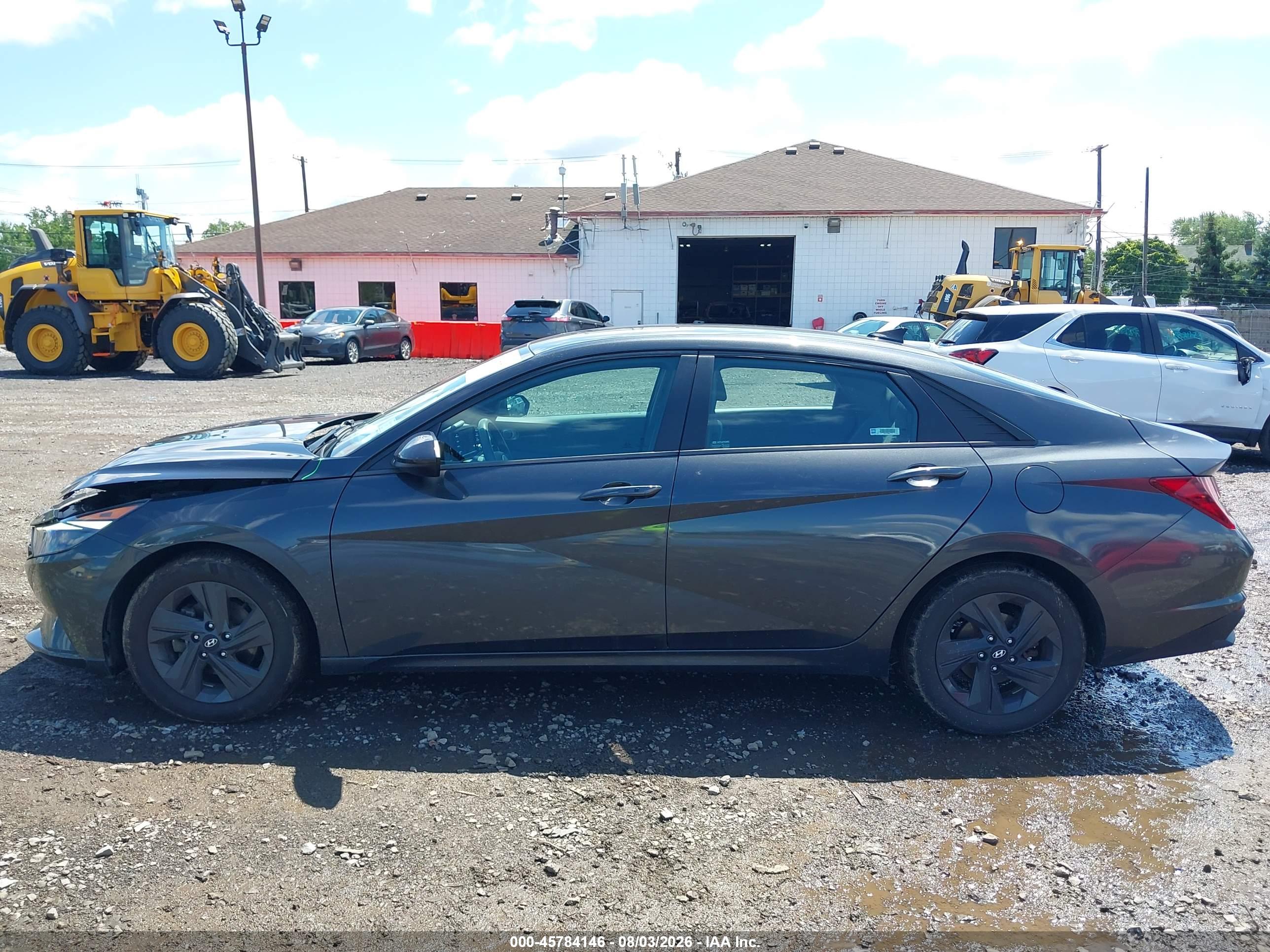 2022 HYUNDAI ELANTRA SEL