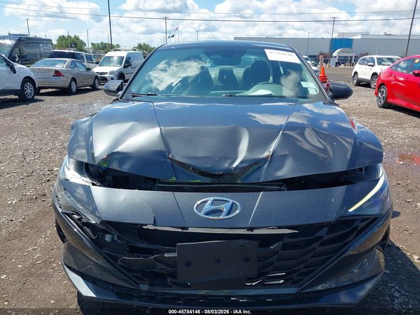 2022 HYUNDAI ELANTRA SEL