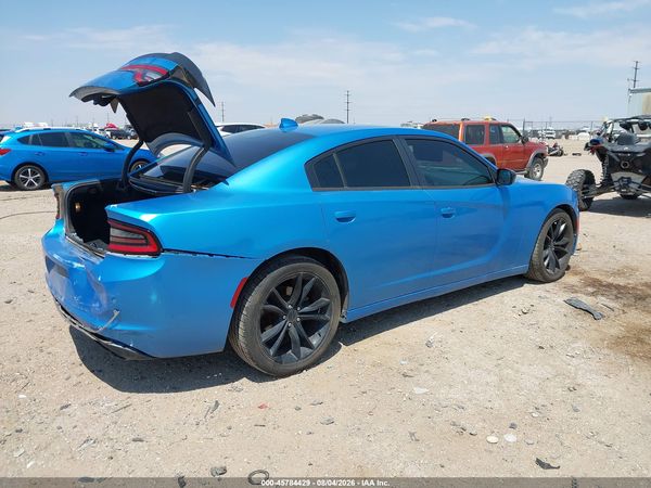 2016 DODGE CHARGER SXT