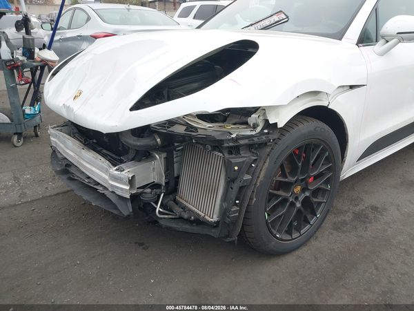 2018 PORSCHE MACAN GTS