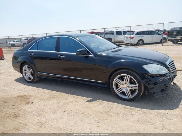 2013 MERCEDES-BENZ S 550 4MATIC