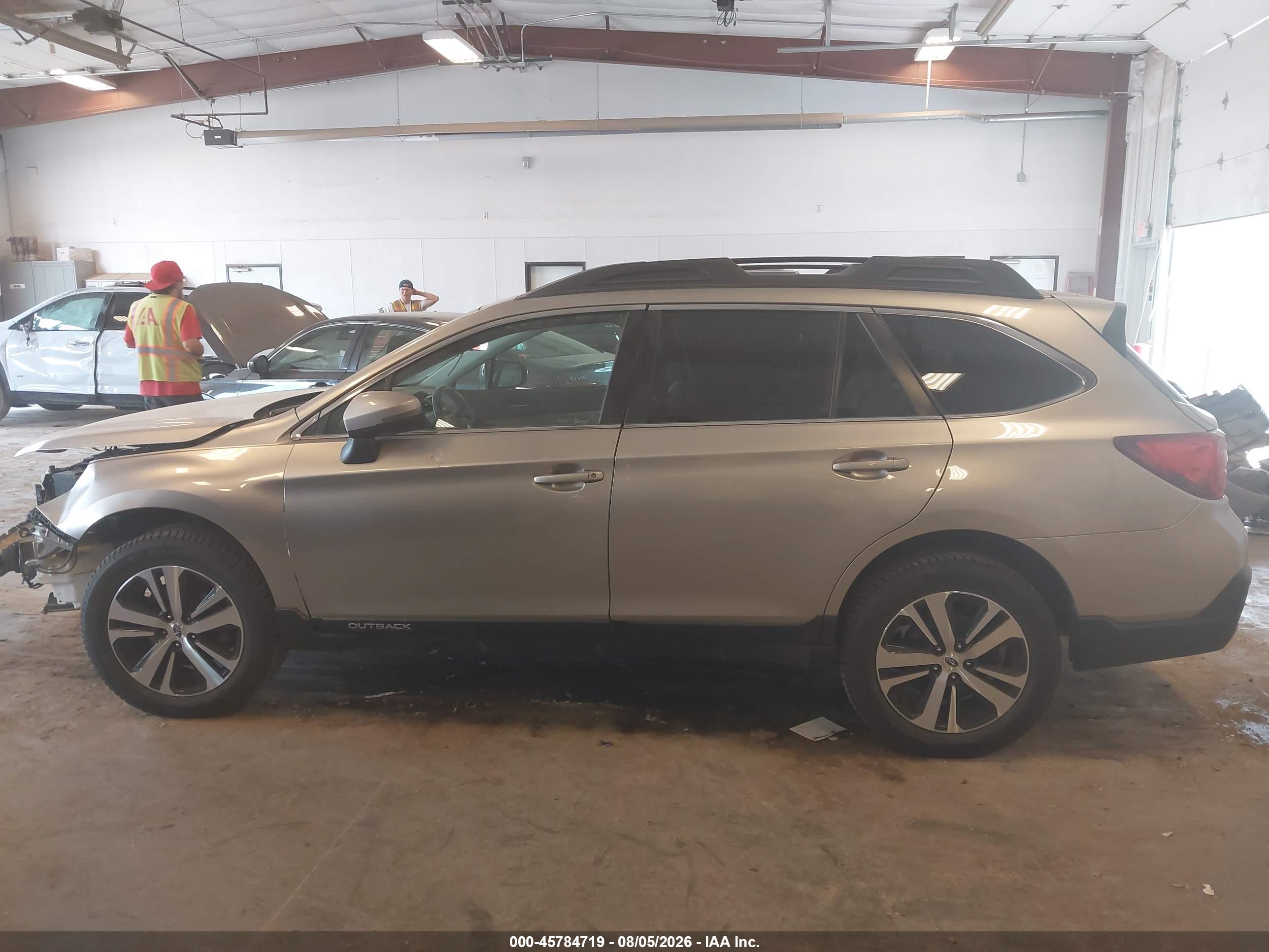 2019 SUBARU OUTBACK 2.5I LIMITED