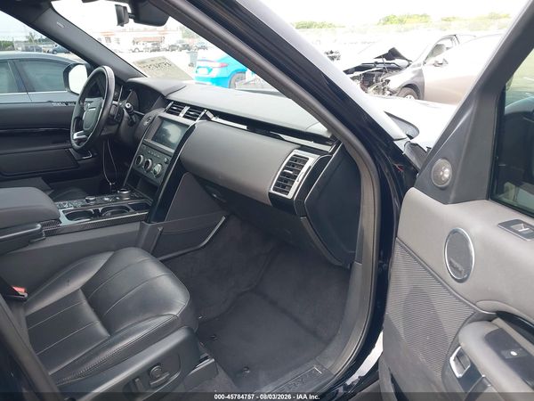2019 LAND ROVER DISCOVERY SE