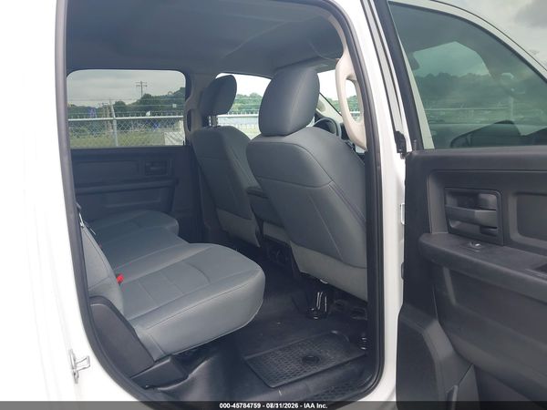 2017 RAM 3500 TRADESMAN  4X4 8' BOX