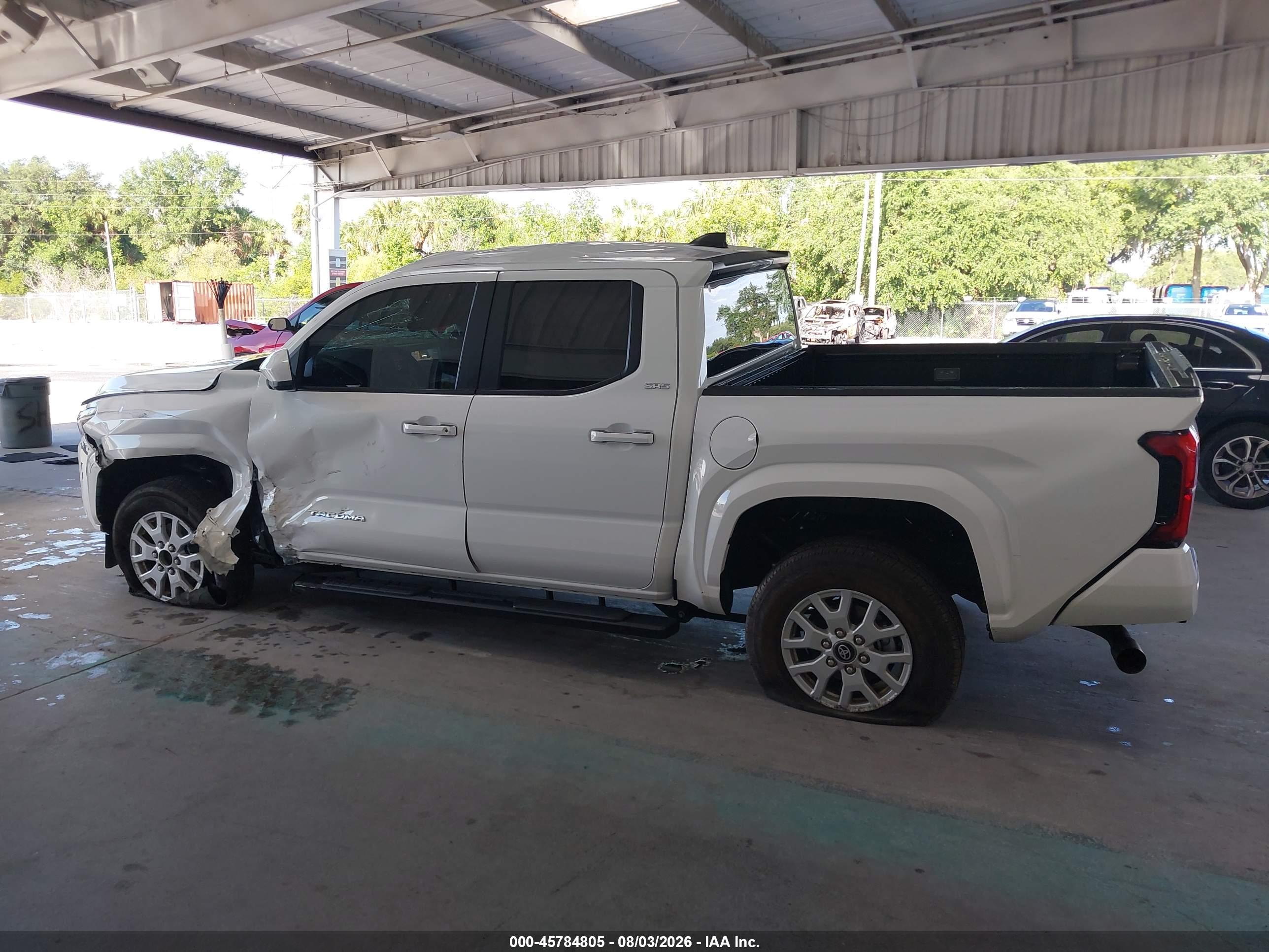 2025 TOYOTA TACOMA SR5