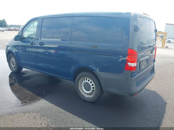 2019 MERCEDES-BENZ METRIS