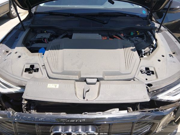 2022 AUDI E-TRON PREMIUM QUATTRO