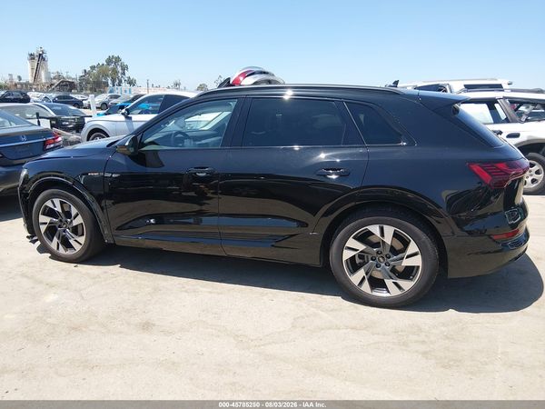 2022 AUDI E-TRON PREMIUM QUATTRO