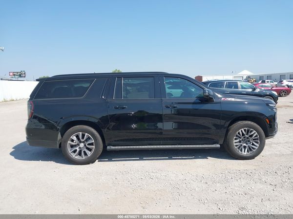 2025 CHEVROLET SUBURBAN 4WD Z71 — I116