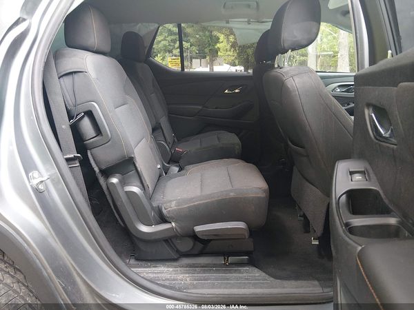 2019 CHEVROLET TRAVERSE 1LT — I8