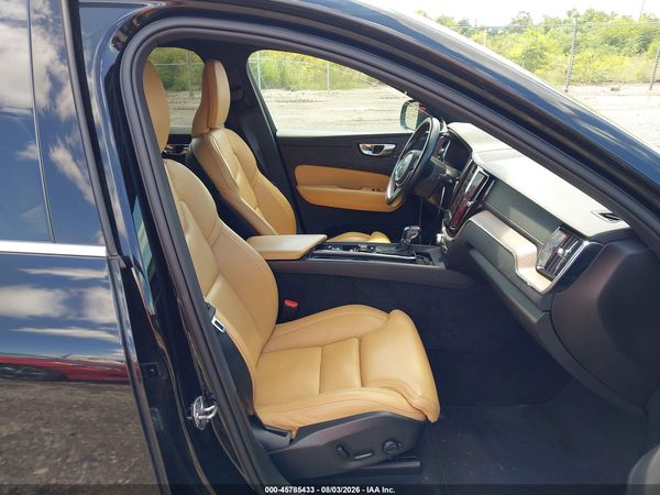 2021 VOLVO XC60 T5 INSCRIPTION