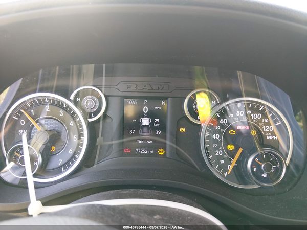 2022 RAM 1500 BIG HORN  4X4 6'4 BOX