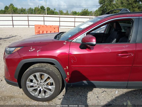 2025 TOYOTA RAV4 XLE PREMIUM