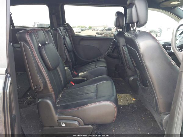 2018 DODGE GRAND CARAVAN GT — I8