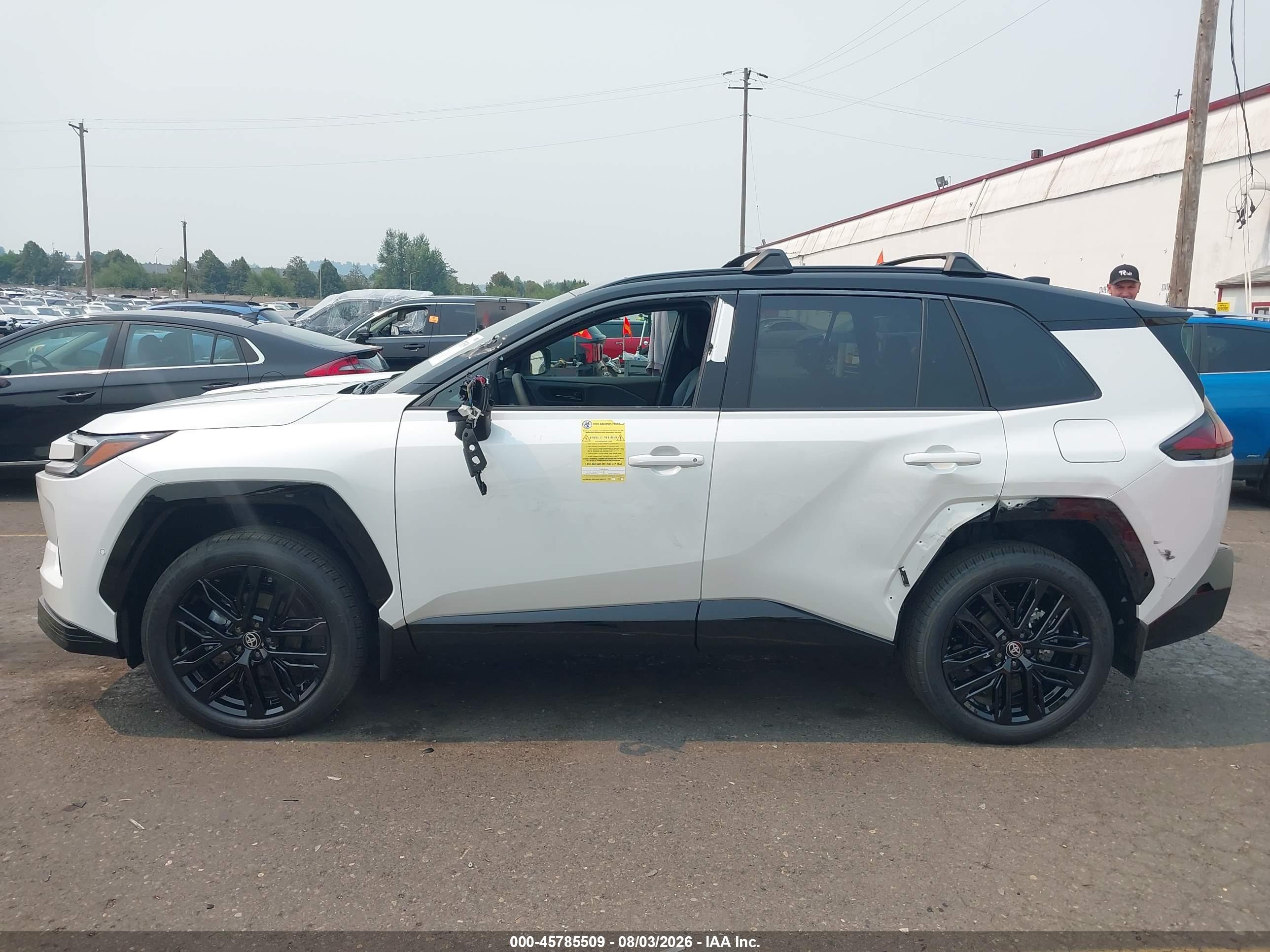 2026 TOYOTA RAV4 XSE