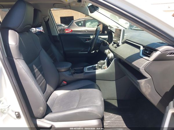 2019 TOYOTA RAV4 HYBRID LIMITED