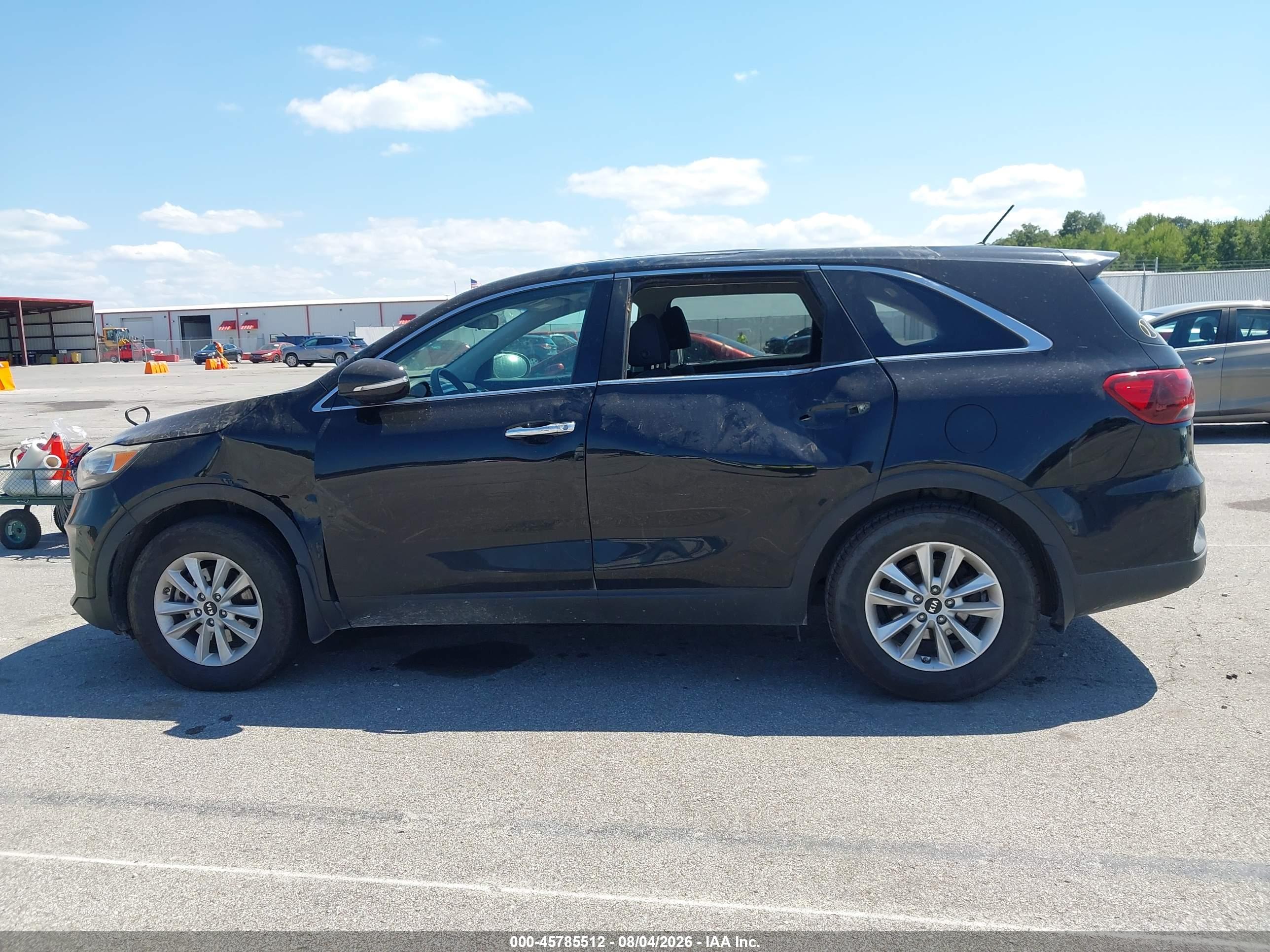 2019 KIA SORENTO 2.4L LX