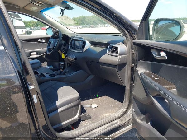 2019 KIA SORENTO 2.4L LX