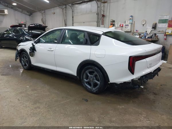 2025 KIA K4 LXS