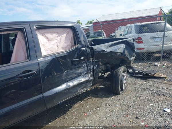 2019 TOYOTA TACOMA