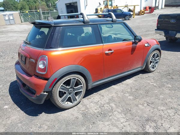 2012 MINI COOPER S