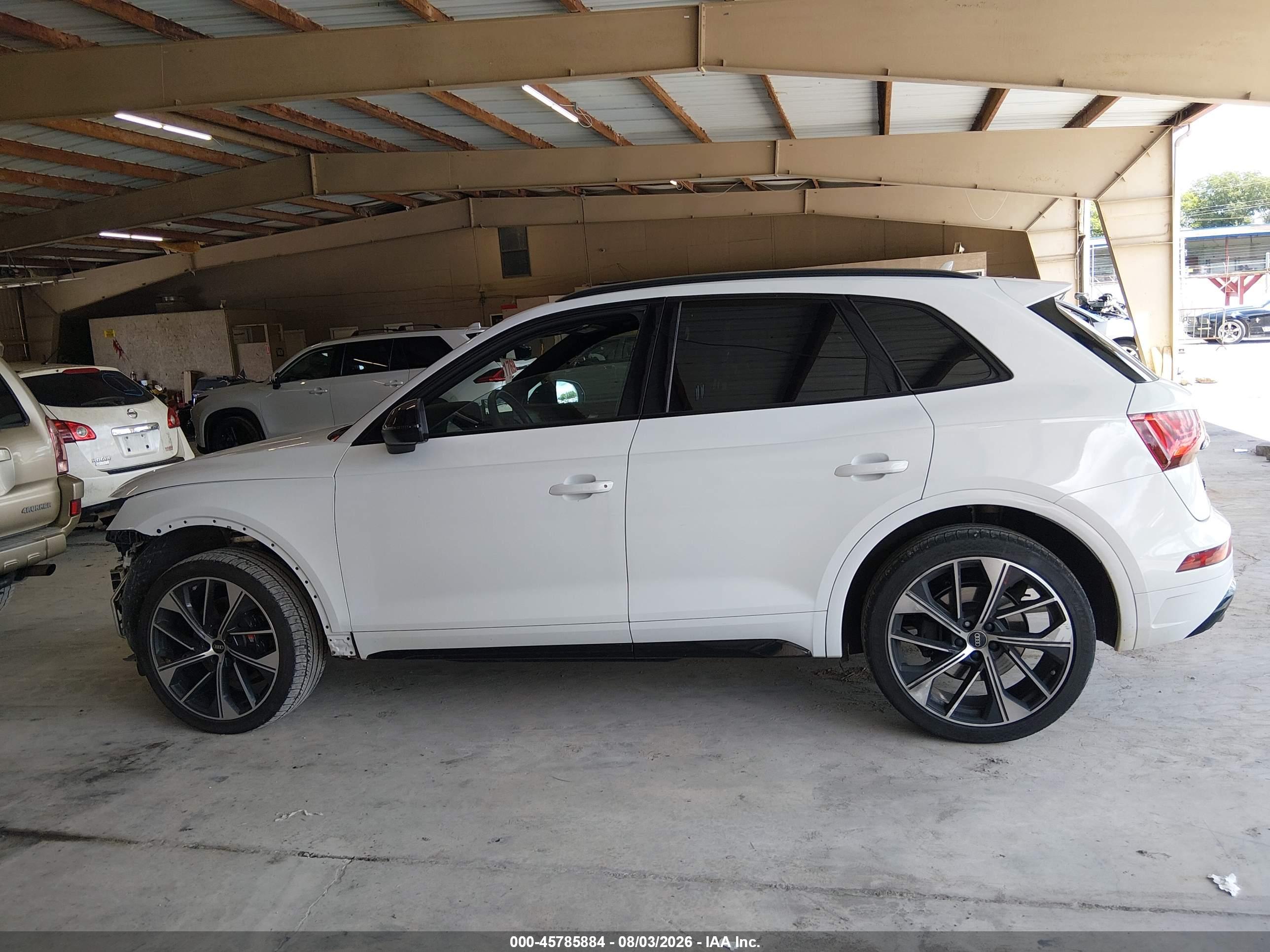 2022 AUDI SQ5