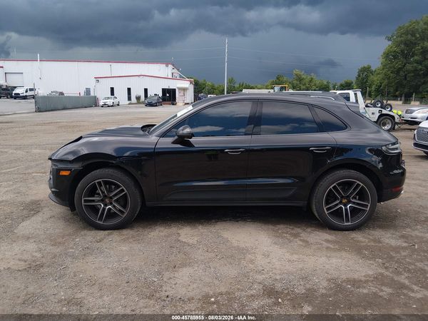 2020 PORSCHE MACAN