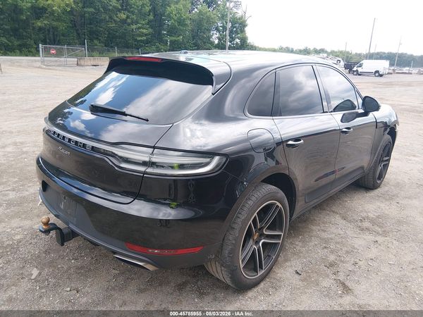 2020 PORSCHE MACAN