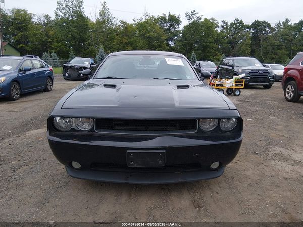 2013 DODGE CHALLENGER SXT PLUS