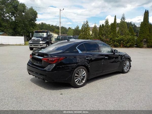 2023 INFINITI Q50 LUXE AWD