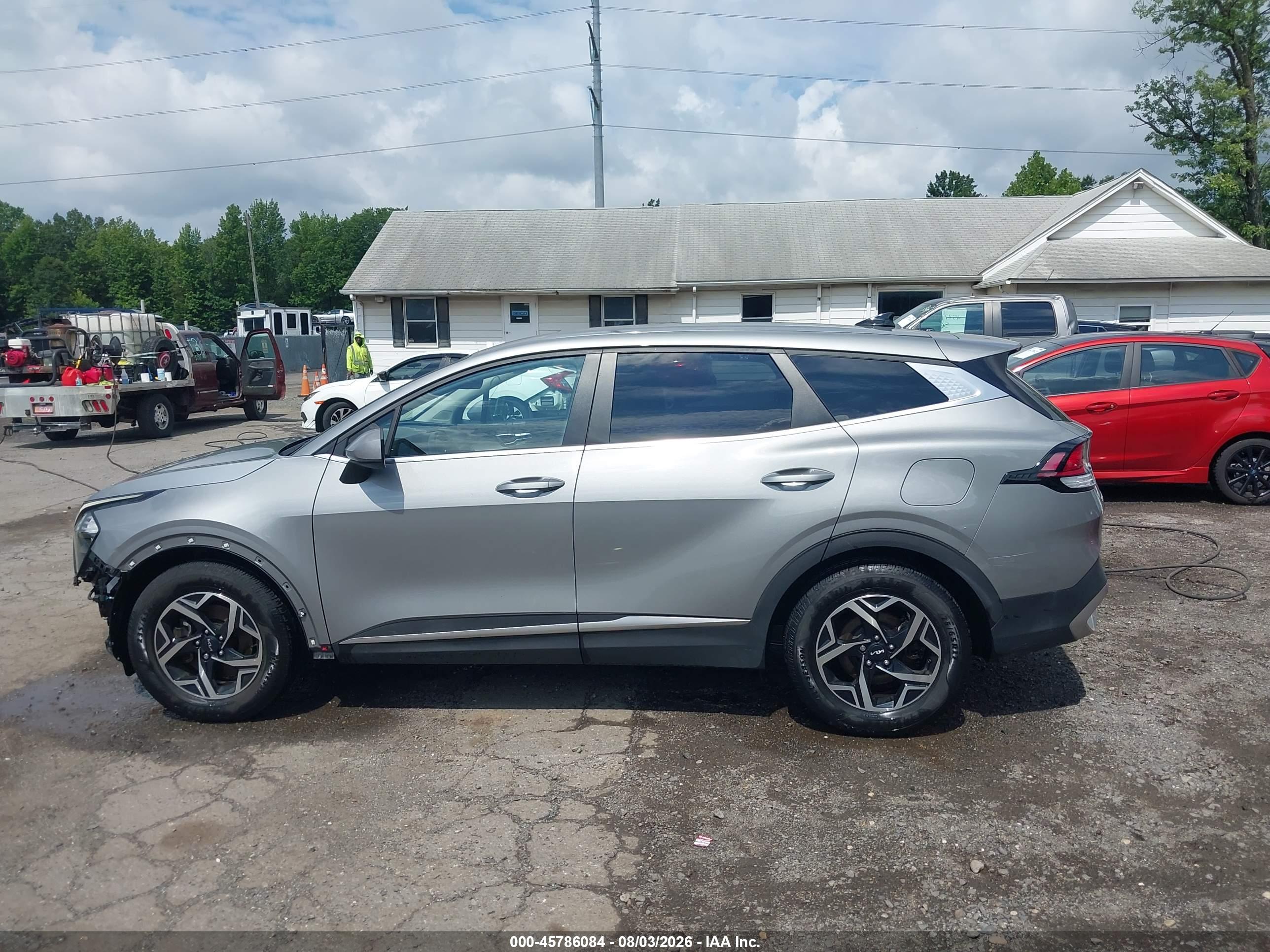2023 KIA SPORTAGE LX