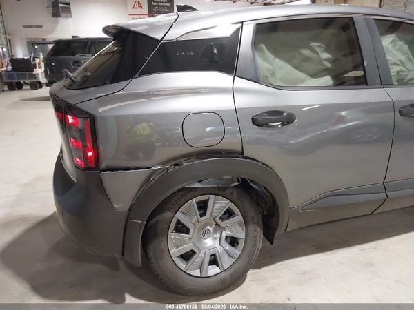 2026 NISSAN KICKS S — I6