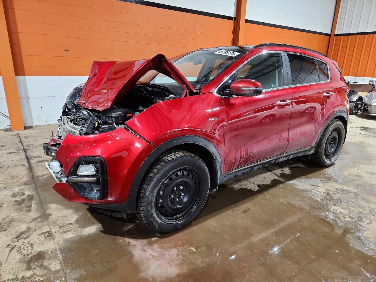 2021 KIA SPORTAGE EX — Front 3/4