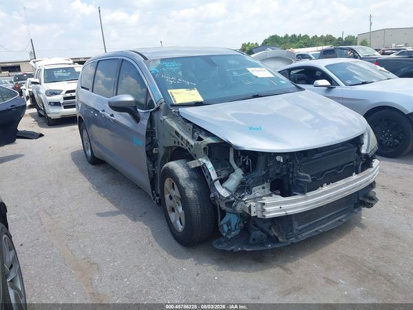 2017 CHRYSLER PACIFICA LX — I1