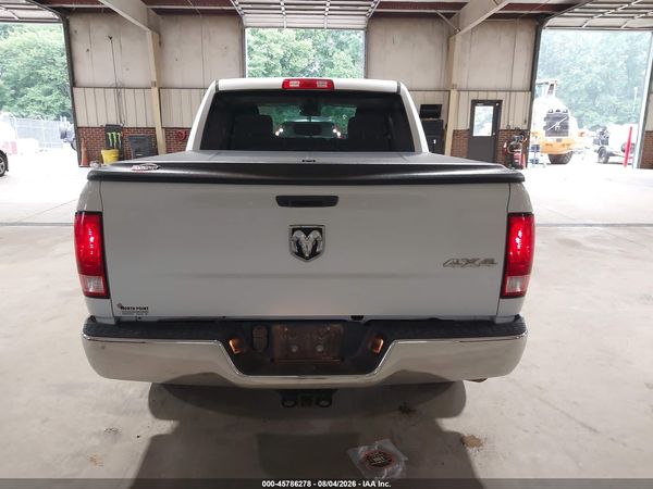 2022 RAM 1500 CLASSIC TRADESMAN  4X4 5'7 BOX