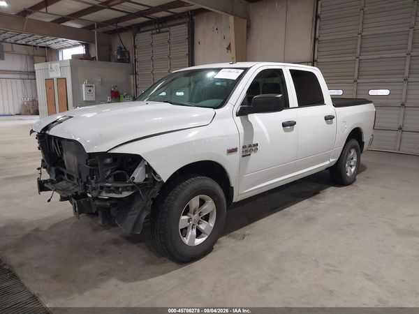 2022 RAM 1500 CLASSIC TRADESMAN  4X4 5'7 BOX