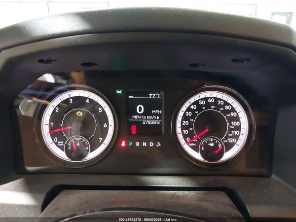 2022 RAM 1500 CLASSIC TRADESMAN  4X4 5'7 BOX