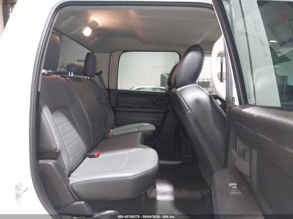 2022 RAM 1500 CLASSIC TRADESMAN  4X4 5'7 BOX